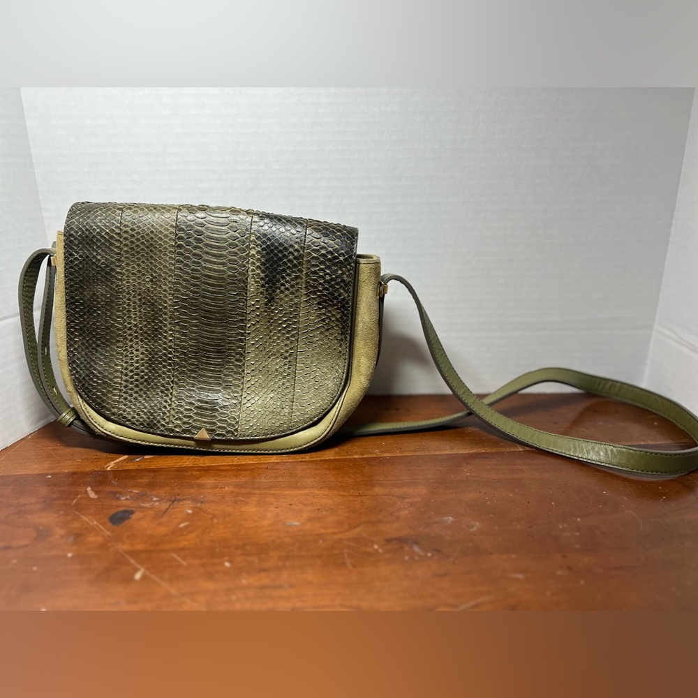 Brian Atwood Snakeskin Saddle crossbody Purse made w/ goat&lamb Green 10”x8” - Picture 1 of 16